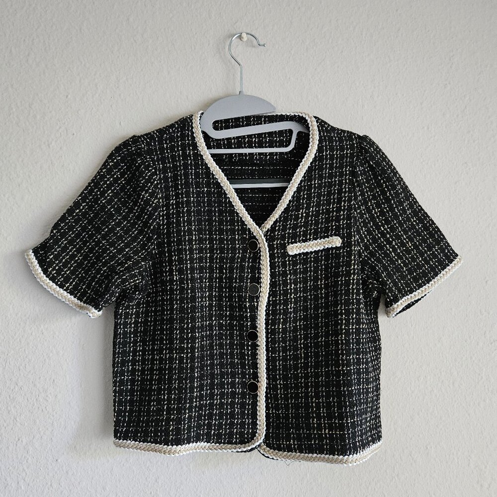 Black and White Short Sleeve Tweed Top with Contrast Trim Women's Small S